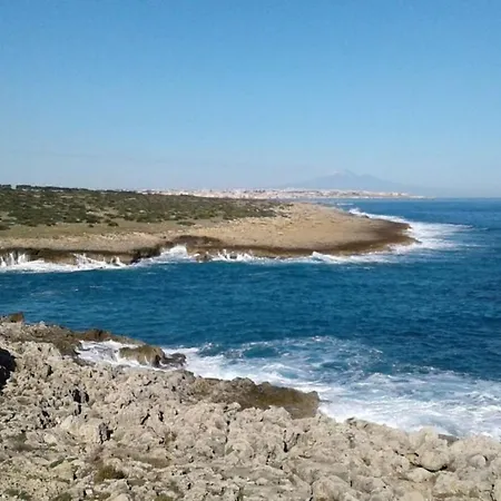 Apartament Punta Milocca Sleeps 2 Wifi T764351